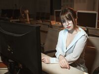 極品網紅美少女嫩妹草莓味的奈奈兔罕露臉高價24套-NO.010 第2季 Vol.02 辦公室OL-慾望教師 [42P+13V]