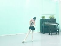 【黑客破解】台中18歲的舞蹈班學員黃嘉雯 各種私拍泄密流出3