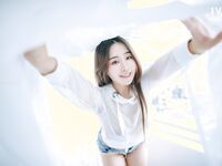 18禁極品巨乳清純妹【詩彤恩-出國留學的鄰居妹妹暑假回國立刻來找我玩禁忌游戲】