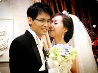 露臉才是王道！我和情婦的那些年 人前高冷嚴厲風韻人妻銀行女經理從婚前到婚後各種不雅自拍