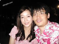 露臉才是王道！我和情婦的那些年 人前高冷嚴厲風韻人妻銀行女經理從婚前到婚後各種不雅自拍