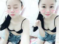 最新四位反差婊淫盪啪啪自慰大尺度私拍流出 人前女神 人後母狗 淫照私拍772P 高清1