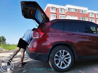 海角社區牛逼大神拿下貪污高管的女兒 趁酒勁在辦公室里把開寶馬的女科員給操了