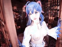 萌新推特00後露臉美少女▌白莉愛吃巧克力▌超色情Cos甘雨粉嫩凸激乳粒 嬌艷欲體粉嫩白虎色氣滿滿