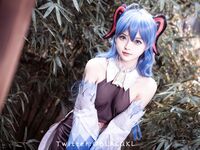 萌新推特00後露臉美少女▌白莉愛吃巧克力▌超色情Cos甘雨粉嫩凸激乳粒 嬌艷欲體粉嫩白虎色氣滿滿