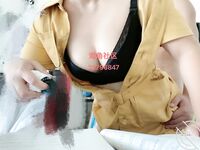 海角社區亂倫女神教師母親萍姐極品新作 教師母親輔導兒子反被操 兒子二連發母親上下嘴都被操腫