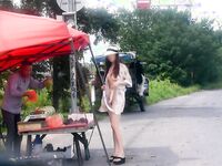 推特獵奇圈福利視圖重磅來襲第八季【公共場所露出戶外啪啪啪各種極限淫亂行為挑戰】