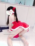 極品嬌嫩小萌妹『LepALu』極品粉嫩萌妹 藍色水手服 強制後入懟操 太嫩了 聖誕節特輯