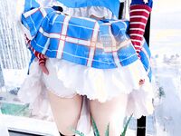 極品嬌嫩小萌妹『LepALu』極品粉嫩萌妹 藍色水手服 強制後入懟操 太嫩了 藍色水手服