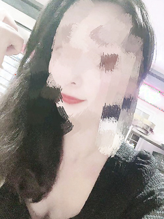 結婚七年的妻子 離婚後才發現做了色情主播 灌醉後強推操了二次 邊操邊罵 屁股都打紅了