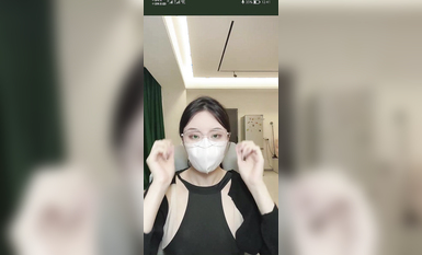 【抖音重磅】人氣女神【草莓小甜心】首次超大尺度露三點【丁姐直播】9月 (8)