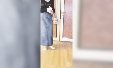 海角社區亂倫大神《最愛騷嫂子》熱銷作品全集-淪陷在騷貨嫂子的緊致熱穴中 2022-06-03子越來越騷，起早來我家找我草她，還在那裝純