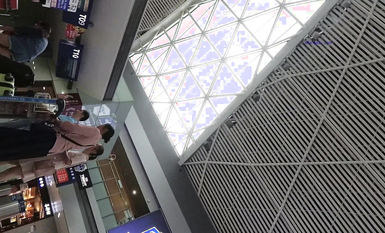 超高質量機場地鐵抄底5 驚現極品無內長腿美女 是方便借機小哥啪啪嗎 高清超高質量機場地鐵抄底 (2)