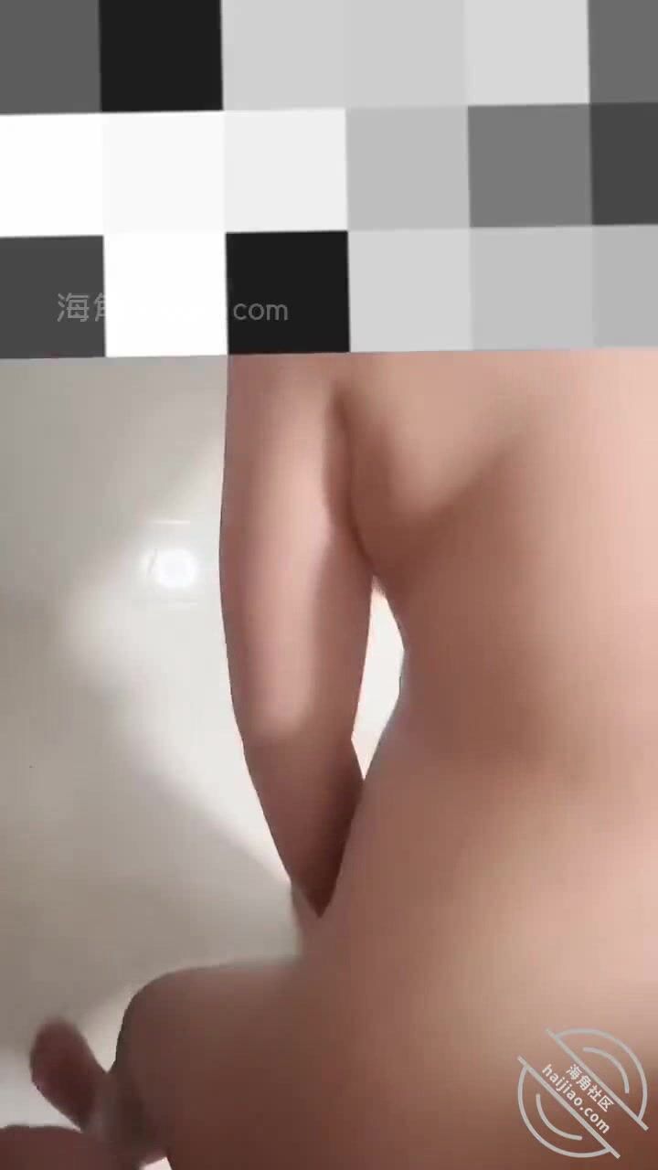 【最新封神 母子亂倫】海角社區母子亂倫大神熱銷新作-絕對緊張刺激 真實強迫媽媽性交內射 一鏡到底 