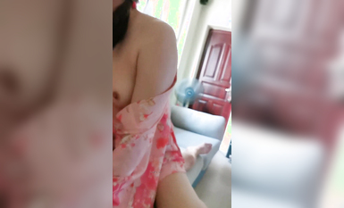 雙馬尾蘿莉『芽芽不乖』十月最新性愛私拍 和粉絲哥哥戶外車震 無套內射兩次 (8)