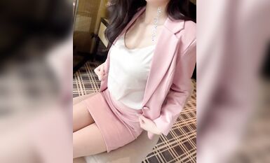 【極品女神 秀人核彈】絕美人氣女神『林星闌』最新大尺度制服套裝花絮 極品高顏女神 未上架打賞圖36P