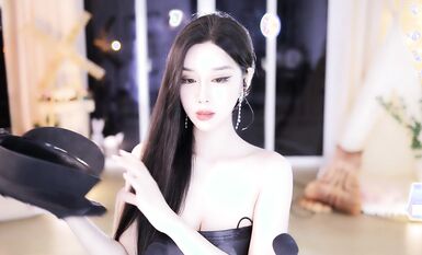 2022最新藏寶圖之舞神一姐『小恩雅』高潮表情加強版 切換VR視角超爆 高清 (9)