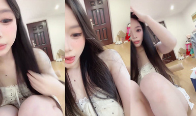 【粉嫩小白兔】水晶雞巴自慰白漿