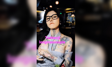 顏值巔峰白富美女神『Chloe』最新真愛群流出 狂野紋身爆乳女神的最後瘋狂 高清 (2)